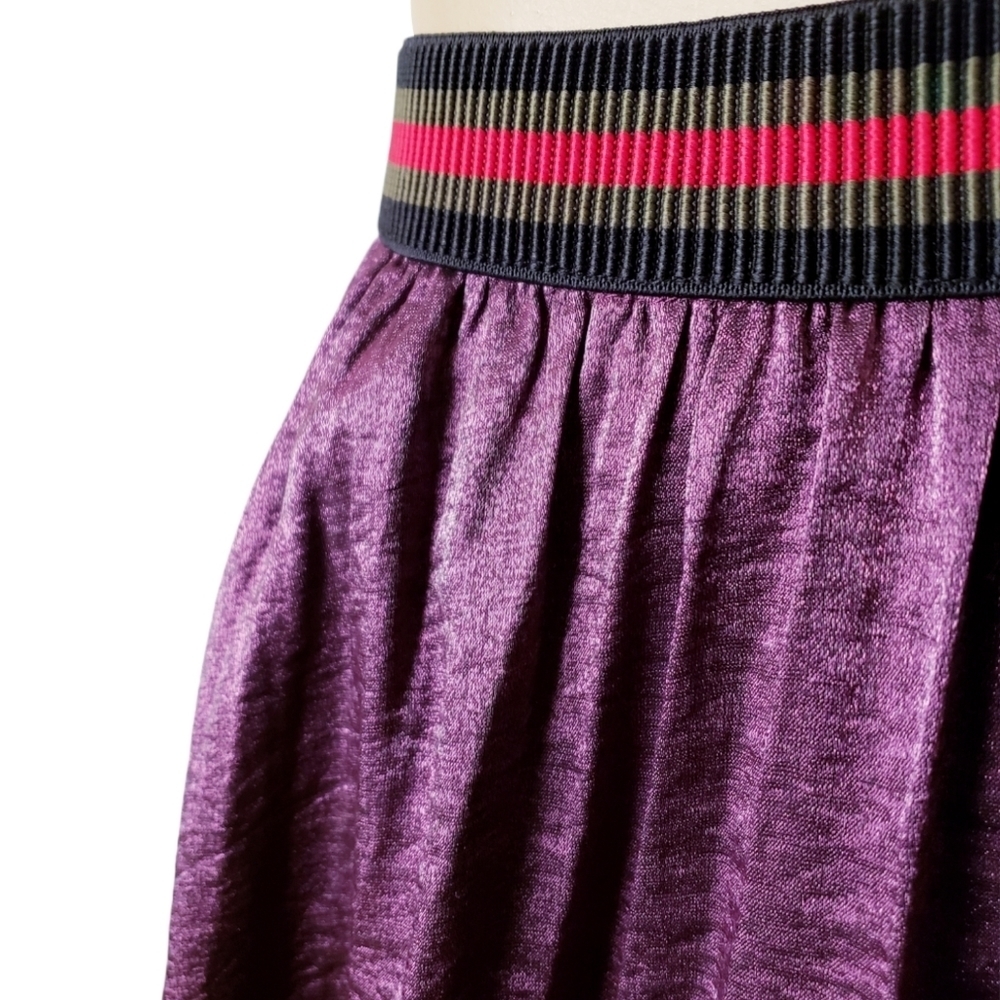 Alpha & Omega Purple Metallic Sheen Pleated Skirt - Picture 2 of 7